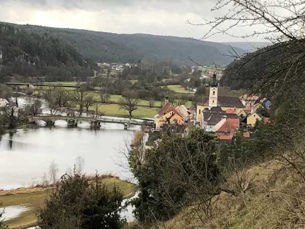 Blick von der Burg auf Kallmünz